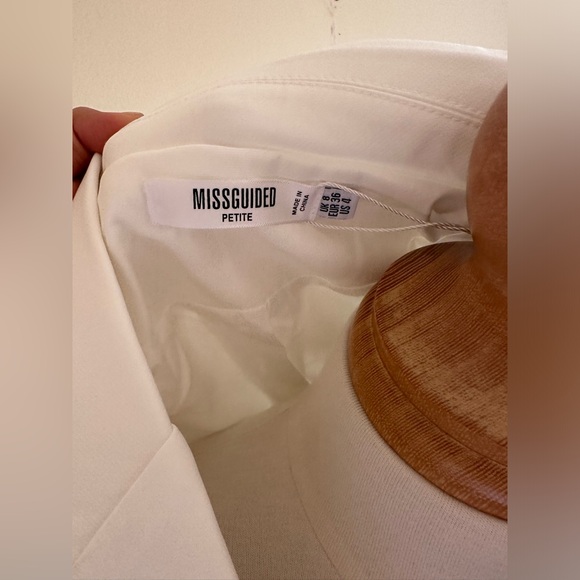 Misguided Tailored Double Beasted Blazer - Picture 3 of 7